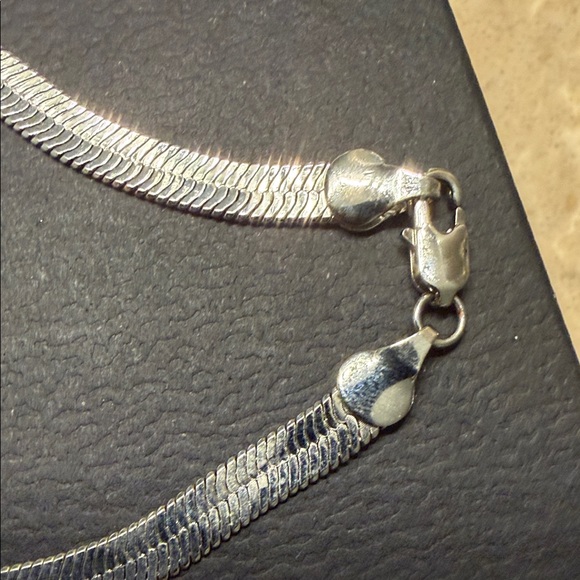 Sterling Forever Flat Link
Chain Bracelet - Picture 6 of 6